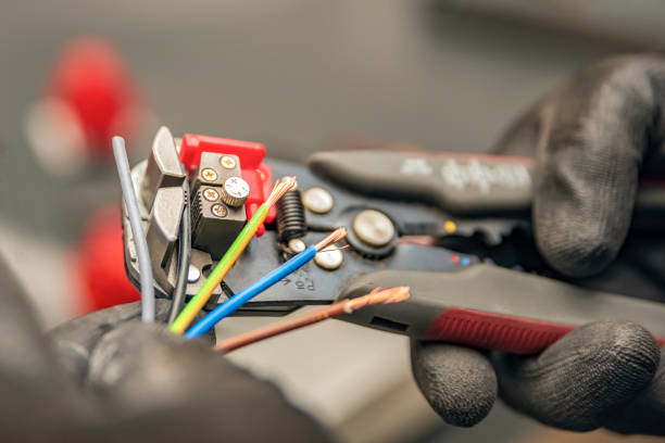 Best Emergency Electrical Repair  in St John, IN